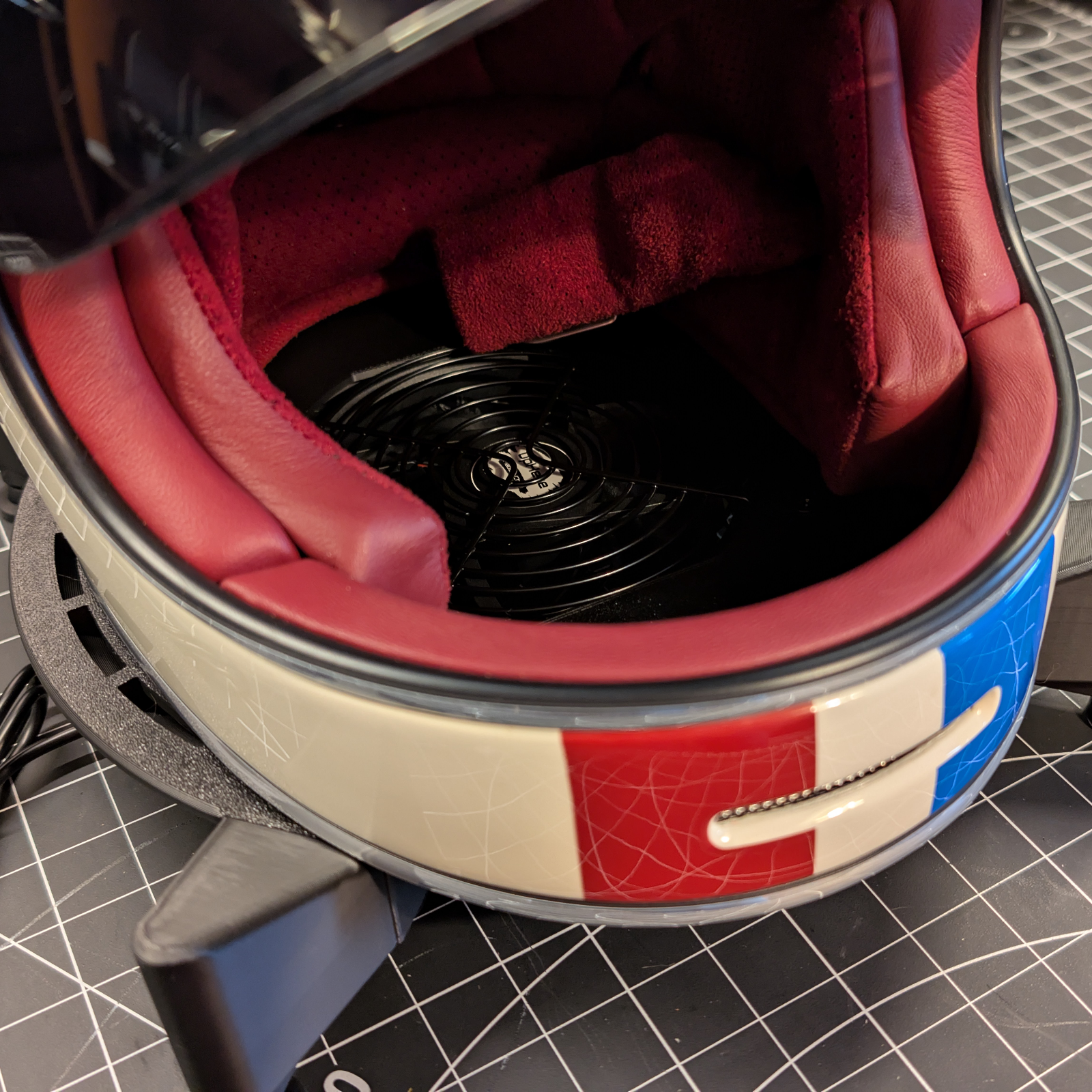 Motorradhelm-Trockner - Lüfter - Rennstrecke, Motocross, Kartfahren